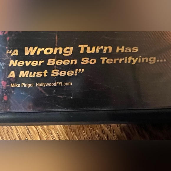 ‼️SOLD‼️ Wrong Turn (DVD) By: Summit Entertainment Presents 🎃 - Picture 2 of 13